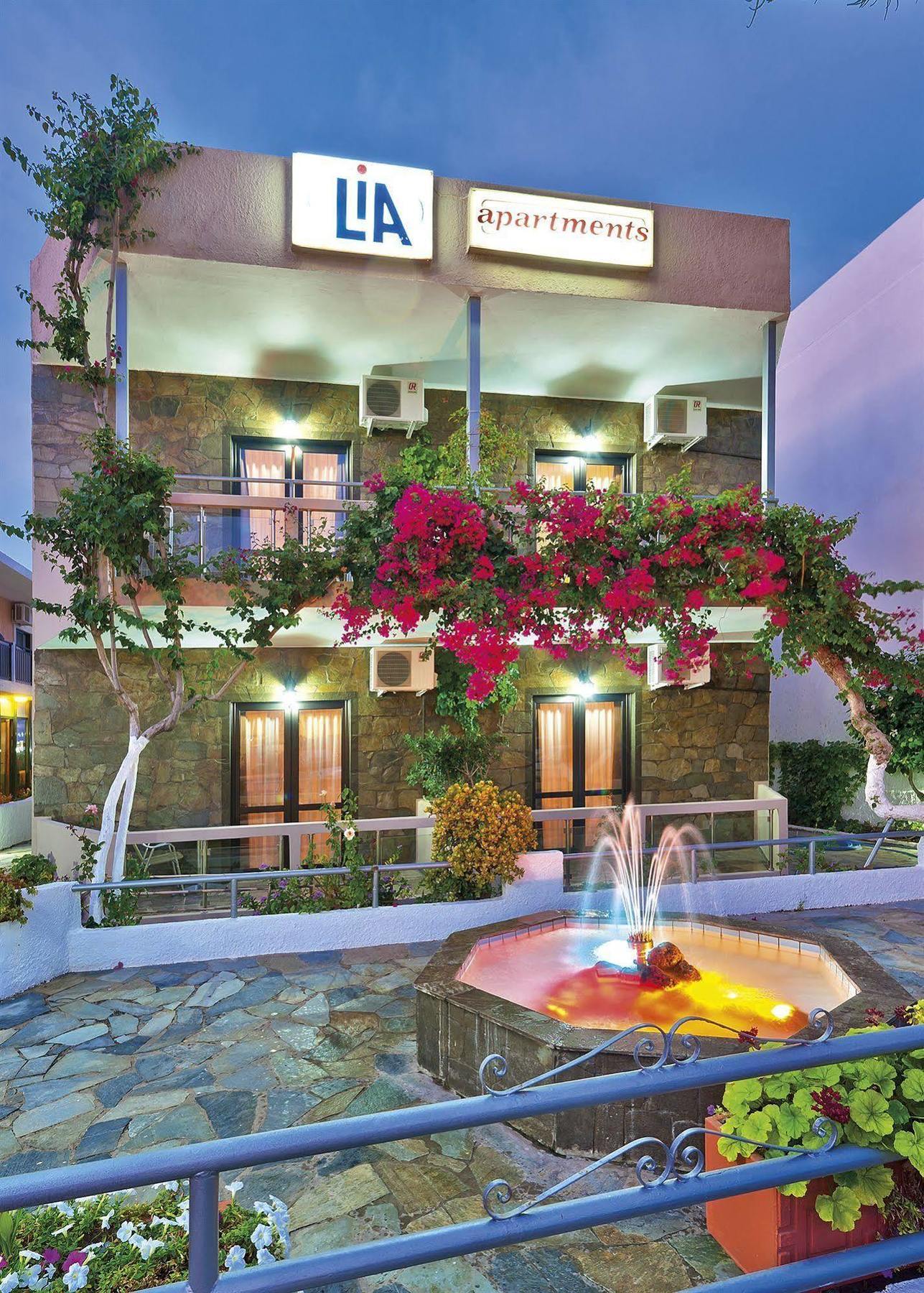 Lia Beachfront Apartments Stalós Exterior foto